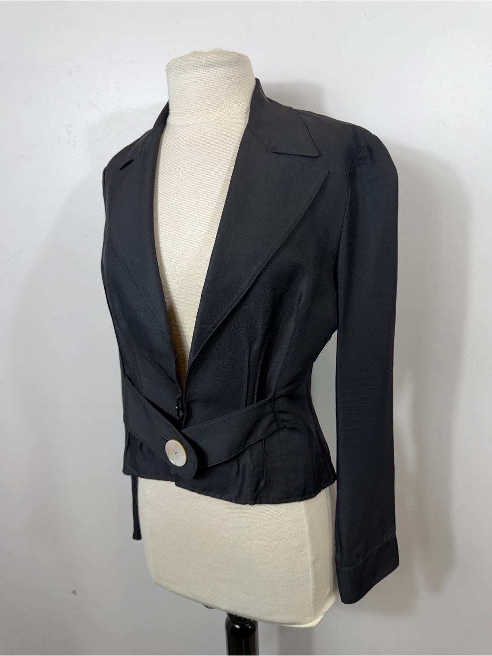 Vintage Valentino Boutique Black Silk Cropped Blazer Jacket Italy US Small - Picture 8 of 13